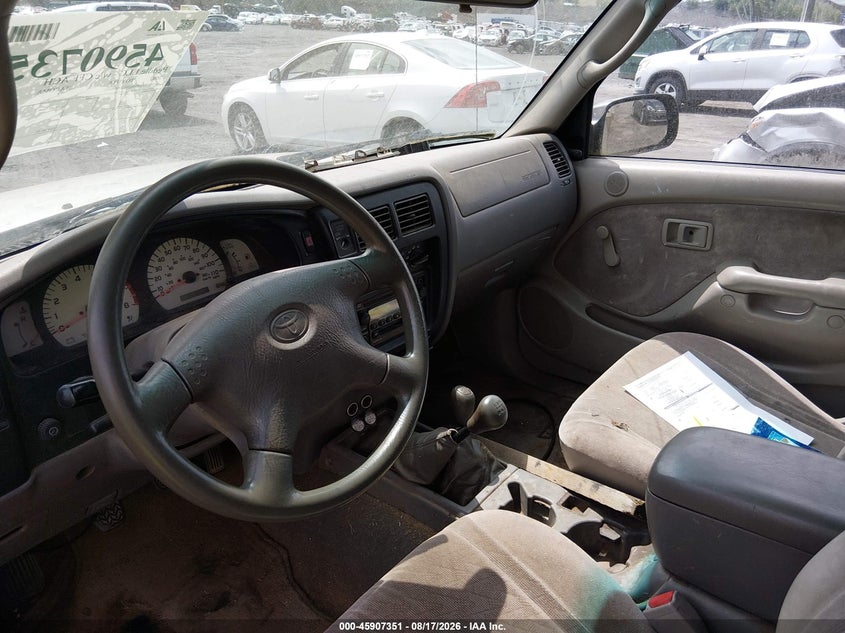 2002 TOYOTA TACOMA auction photo 5