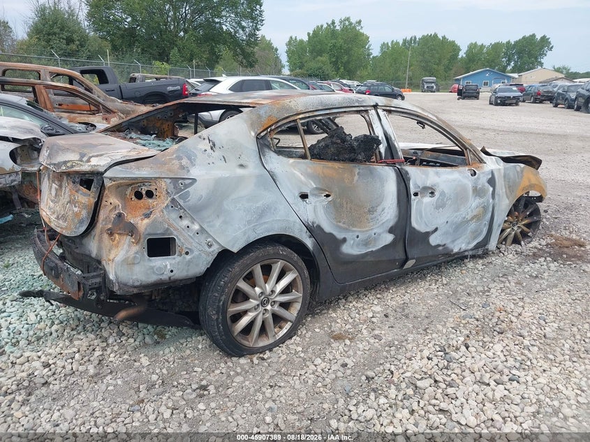 2017 MAZDA MAZDA3 auction photo 4
