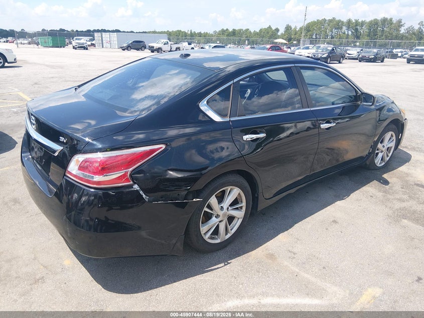 2015 NISSAN ALTIMA auction photo 4