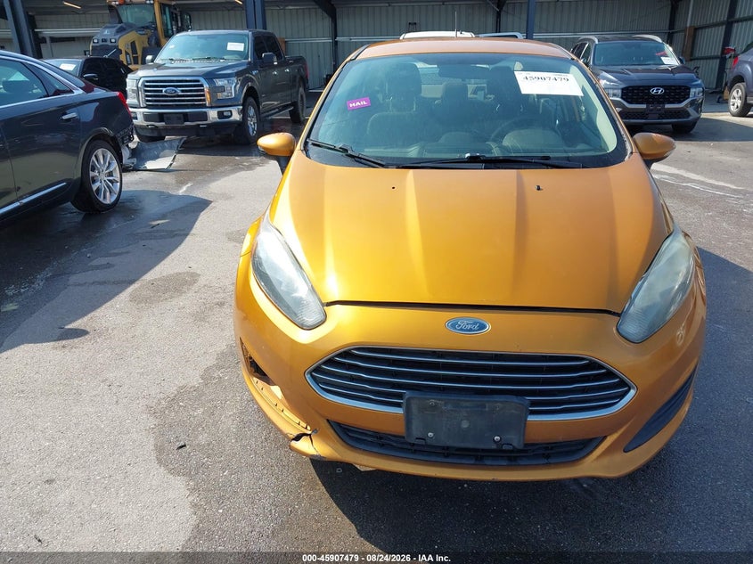 2016 FORD FIESTA SE · Фото 12