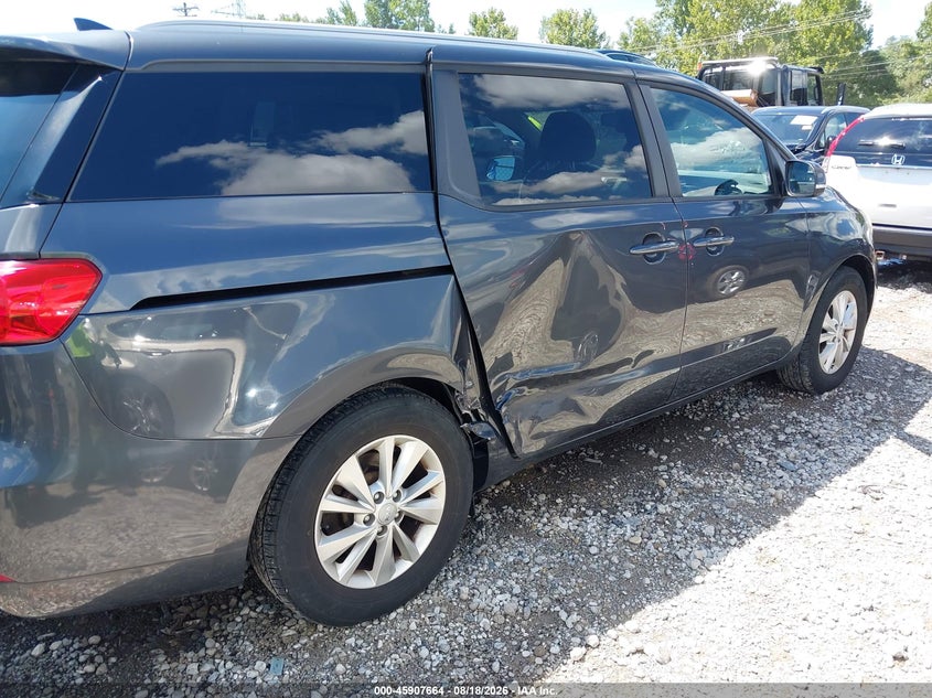 2017 KIA SEDONA auction photo 6
