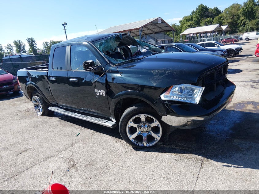 2017 RAM 1500 LARAMIE 4X4 6'4 BOX