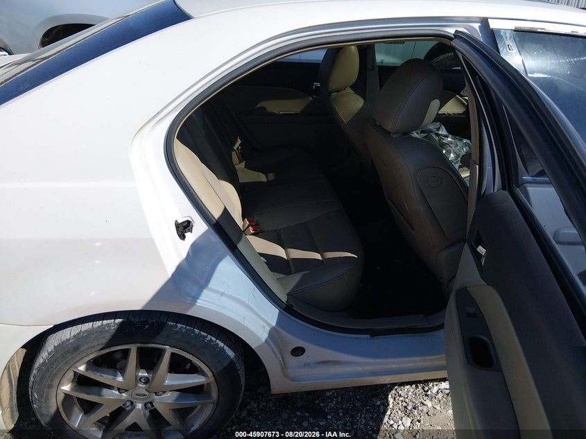 2010 FORD FUSION auction photo 8