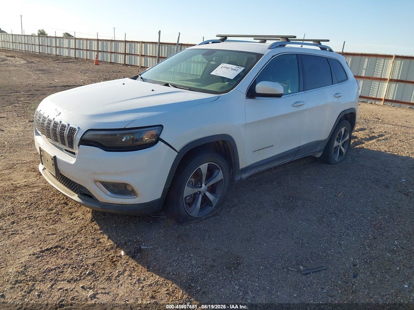 2019 Jeep Cherokee, Normal Wear & Tear, IAAI, VIN 1C4PJMDX2KD197792 — photo 2