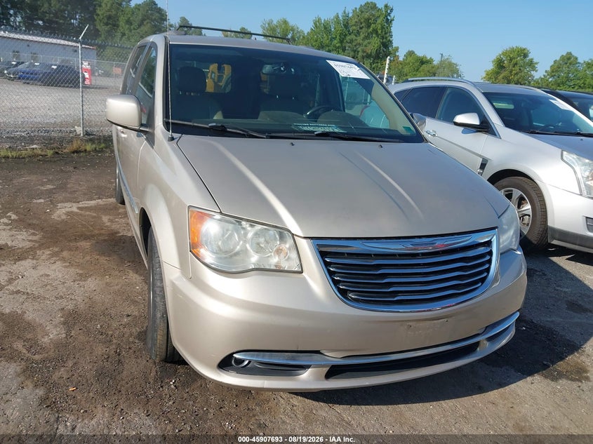 CHRYSLER TOWN & COUNTRY 2013 VIN 2C4RC1BG1DR677620