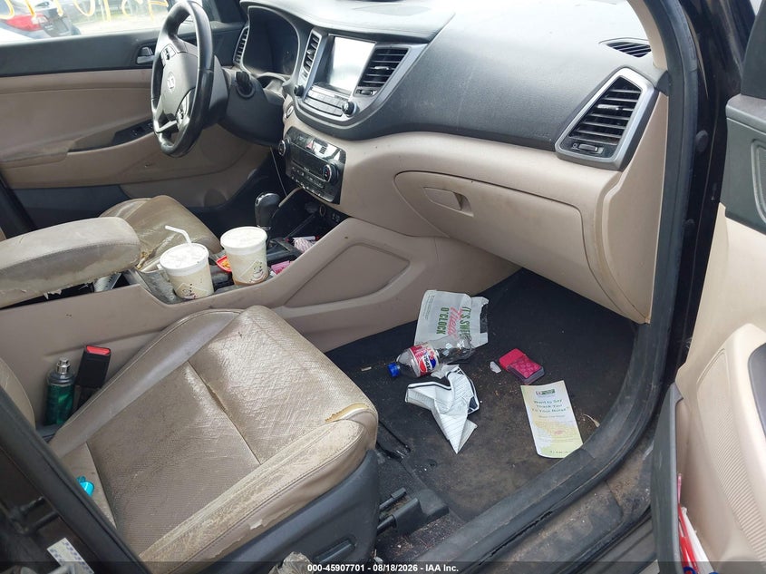 2017 HYUNDAI TUCSON auction photo 5