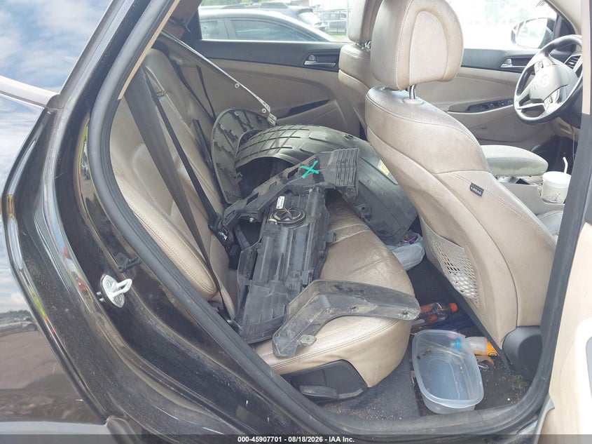 2017 HYUNDAI TUCSON auction photo 8
