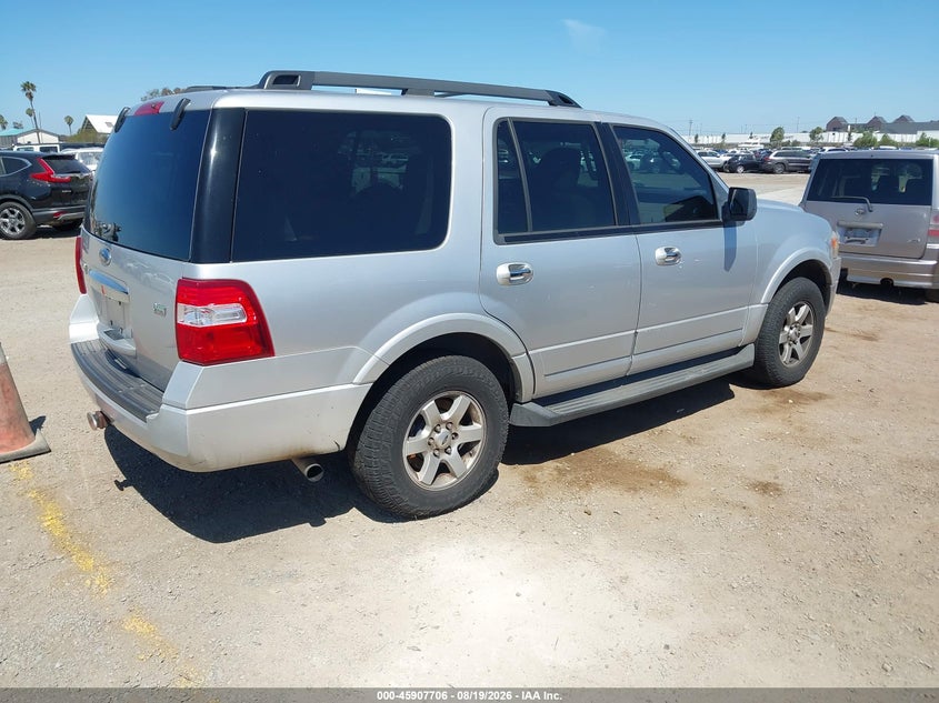 2010 FORD EXPEDITION auction photo 4
