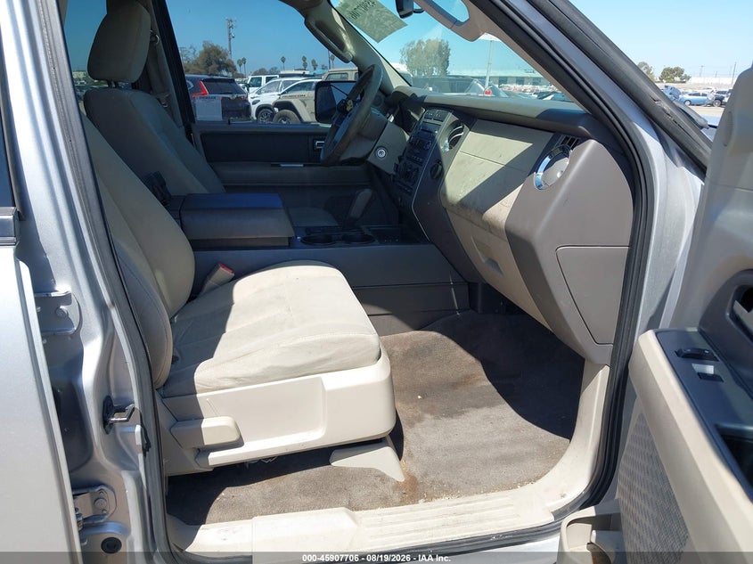 2010 FORD EXPEDITION auction photo 5