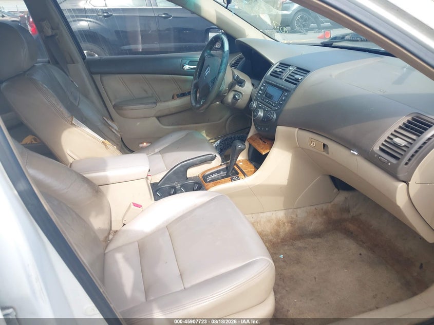 2004 HONDA ACCORD auction photo 5