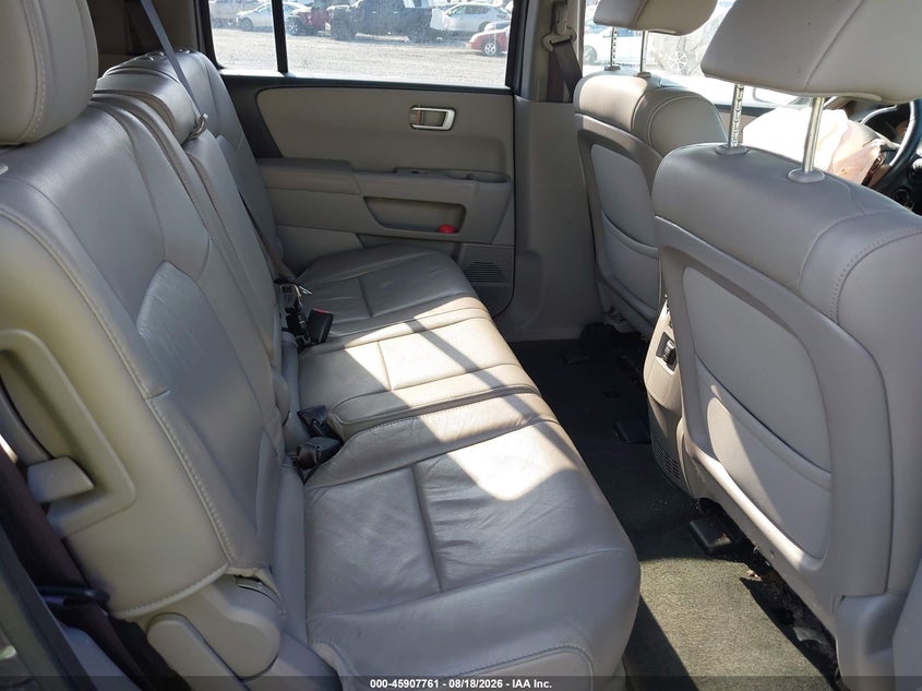 HONDA PILOT 2015 VIN 5FNYF3H50FB034212