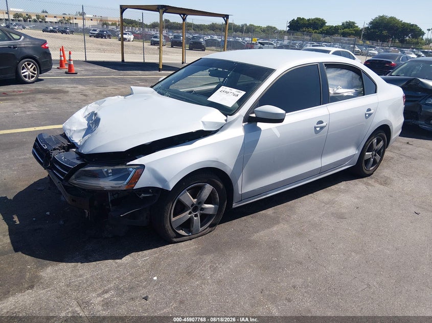2017 Volkswagen Jetta, Удар спереди, IAAI, VIN 3VW2B7AJ1HM376599 — фото 2