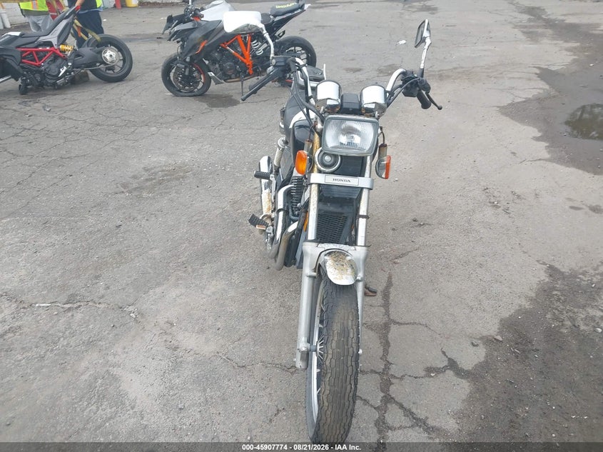 1983 HONDA VT500 auction photo 5