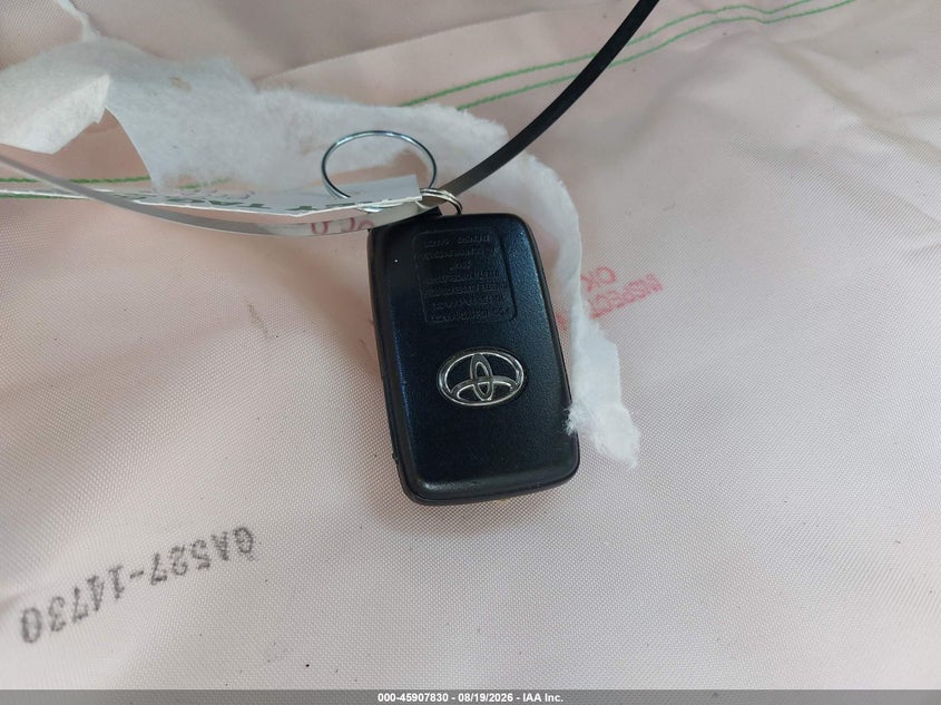 2014 TOYOTA PRIUS HATCHBACK 1.8L I-4 DOHC, VVT, 98HP
