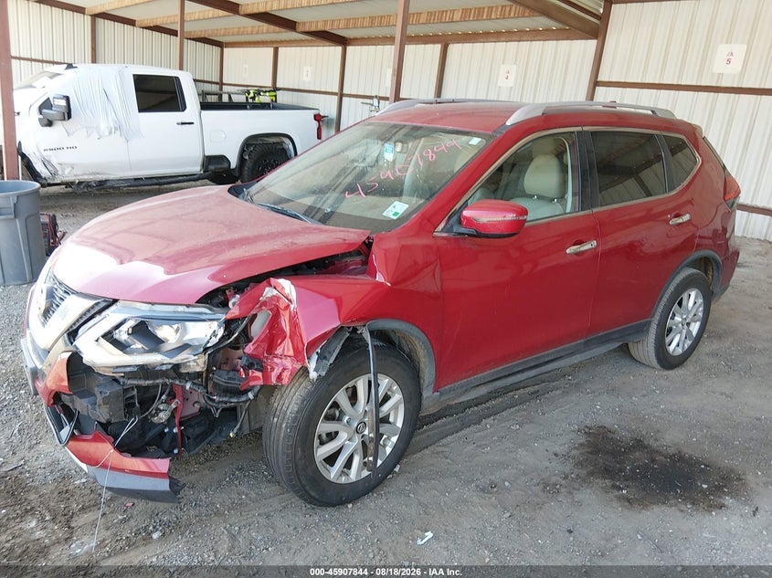 2017 Nissan Rogue, Left Front, IAAI, VIN JN8AT2MT2HW136705 — photo 2