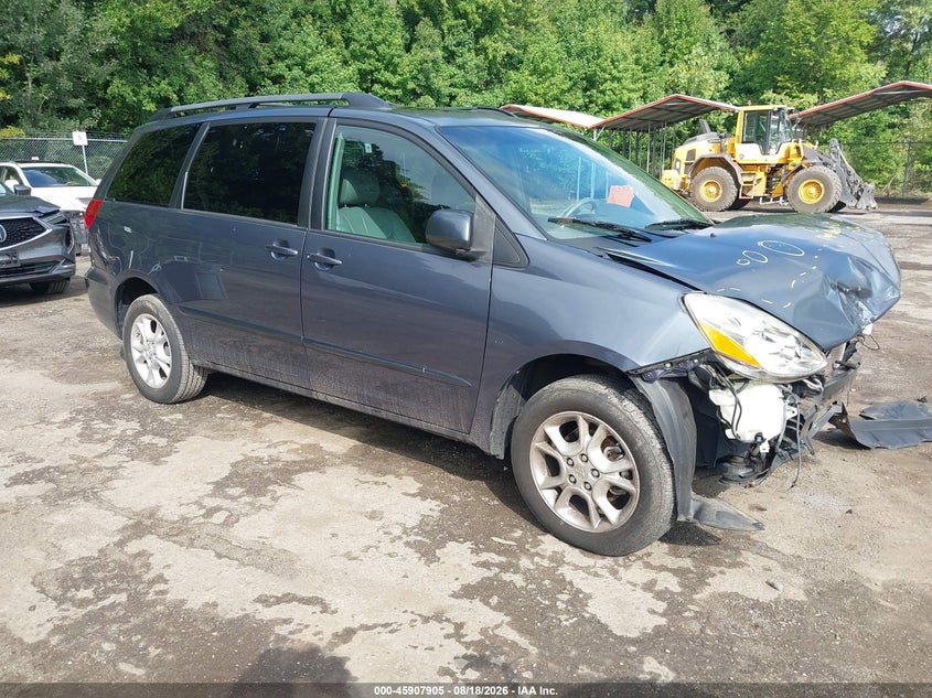 2006 Toyota Sienna XLE