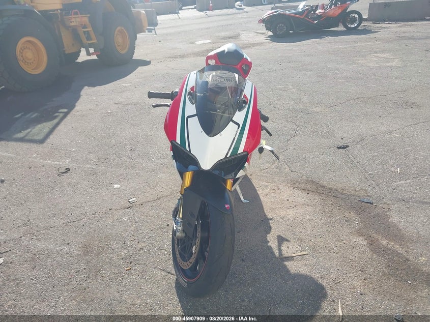 2012 DUCATI SUPERBIKE auction photo 5