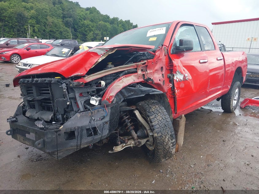 Vin: 1c6rr7gt8hs677567, lot: 46406980, ram 1500 slt  4x4 6'4 box 20172