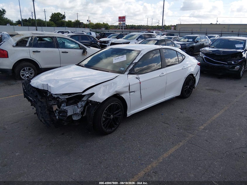 2025 Toyota Camry, Rollover, IAAI, VIN 4T1DAACK4SU120697 — photo 2