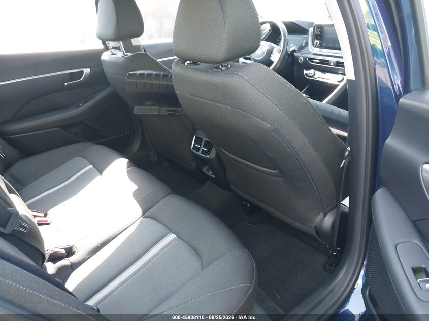 2022 HYUNDAI SONATA auction photo 8