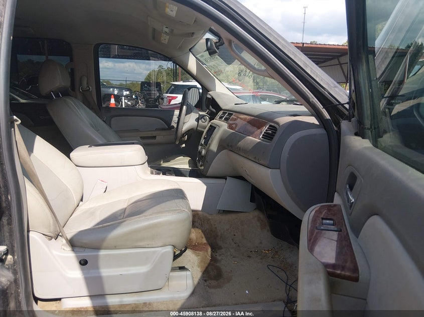 2007 GMC YUKON auction photo 5
