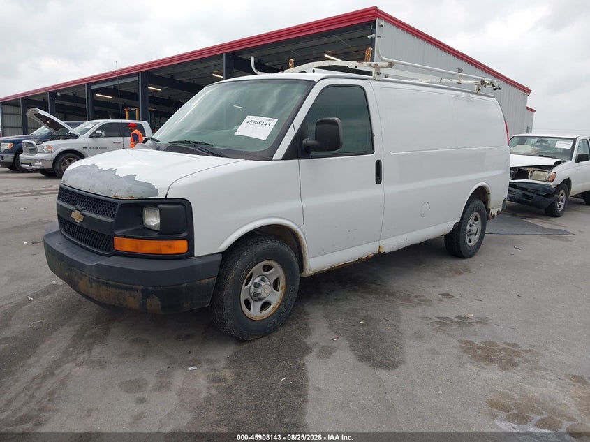 2007 Chevrolet Express, Удар сзади, IAAI, VIN 1GCFH15T271185782 — фото 2