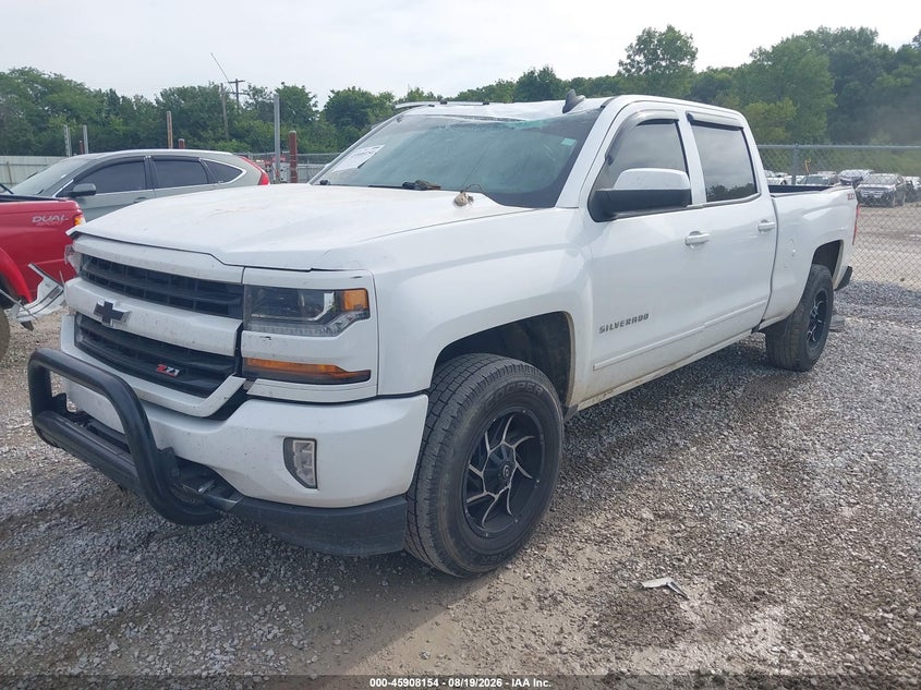 2017 Chevrolet Silverado, Затопление, IAAI, VIN 1GCUKREC0HF227703 — фото 2