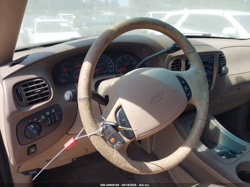 FORD EXPEDITION 1997 VIN 1FMFU18L2VLB42807