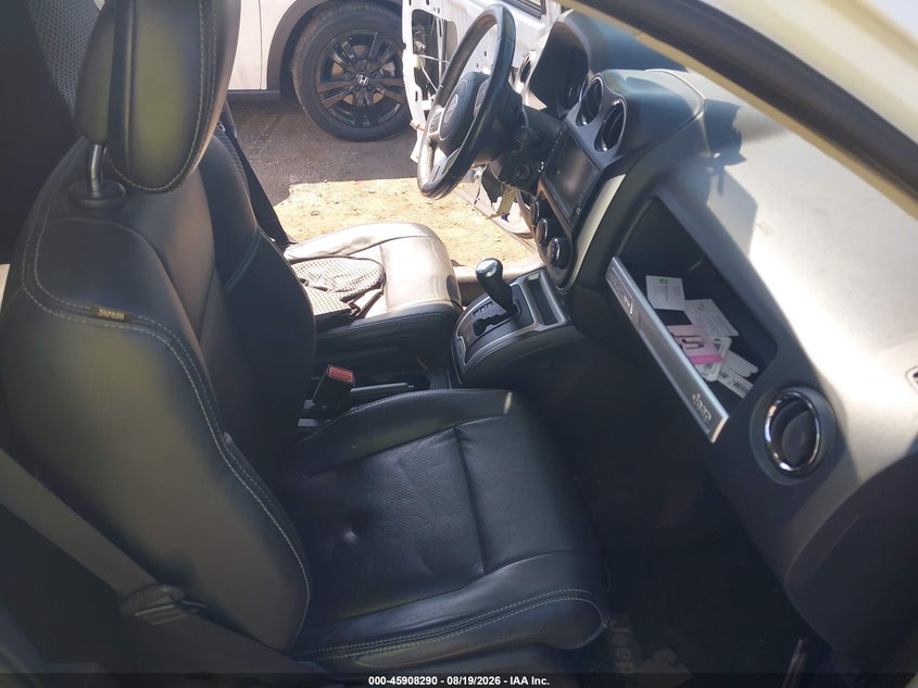 JEEP COMPASS 2015 VIN 1C4NJDEBXFD395911