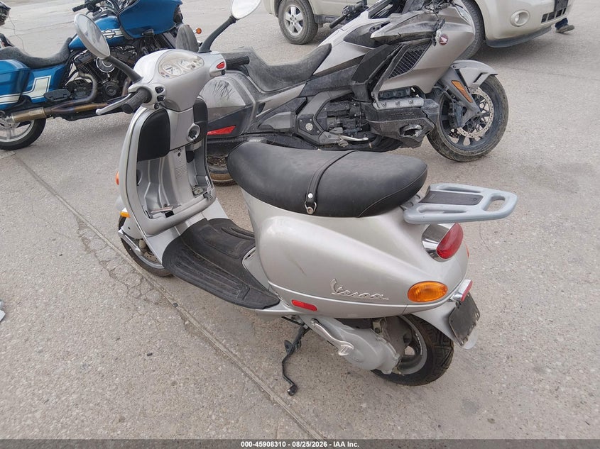 2003 VESPA C161C auction photo 3