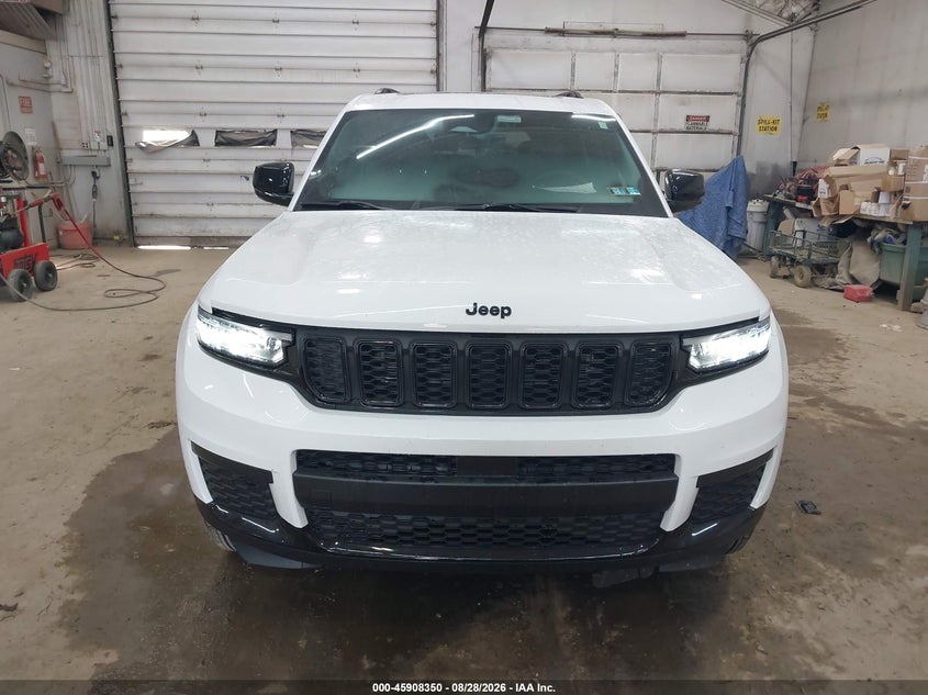 Фото 12 - JEEP GRAND CHEROKEE L