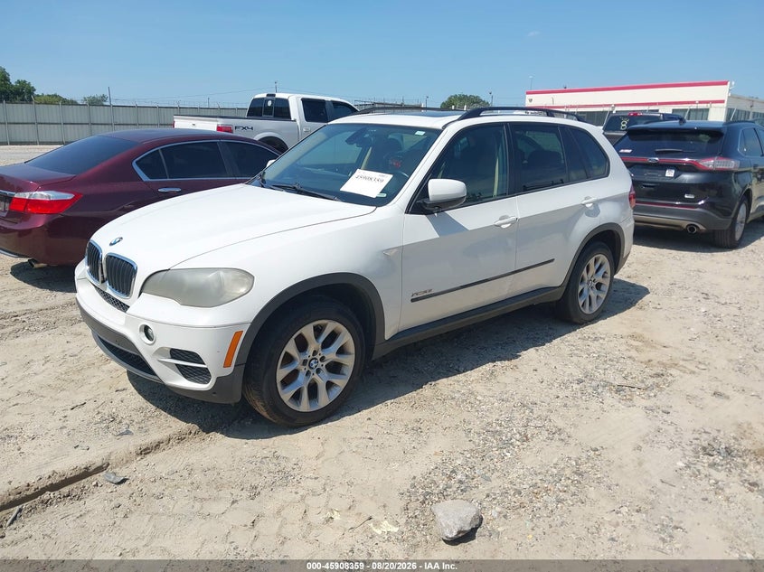 2011 BMW X5 auction photo 2