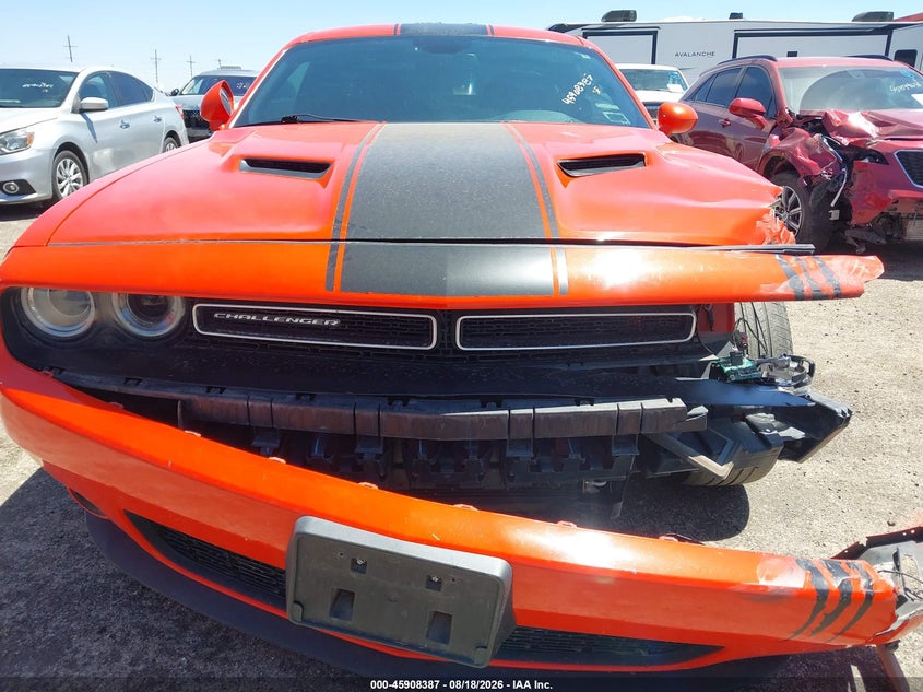 DODGE CHALLENGER - zdjęcie 18