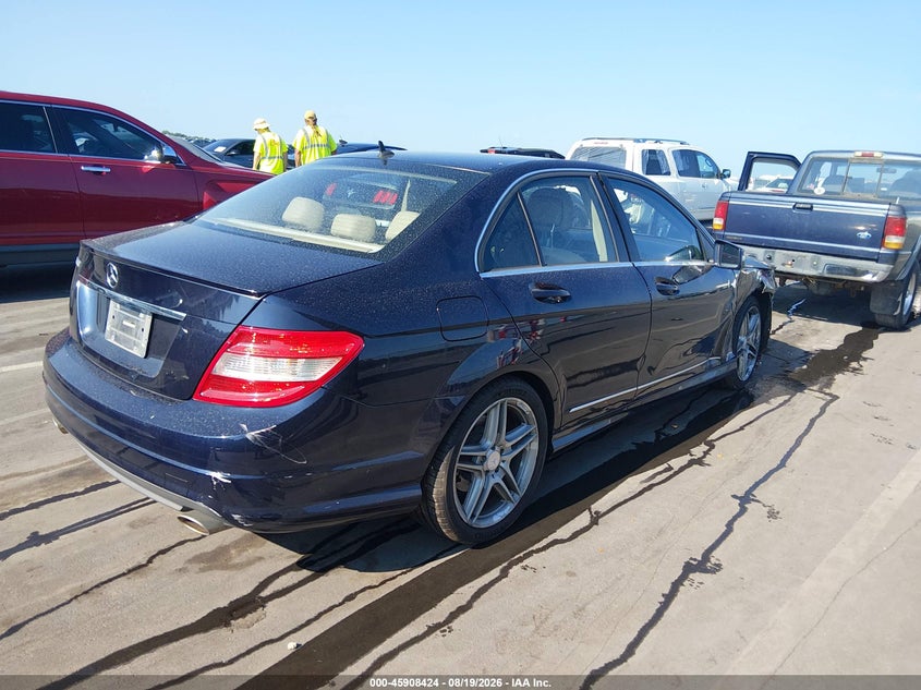 2011 MERCEDES-BENZ C 300 auction photo 4