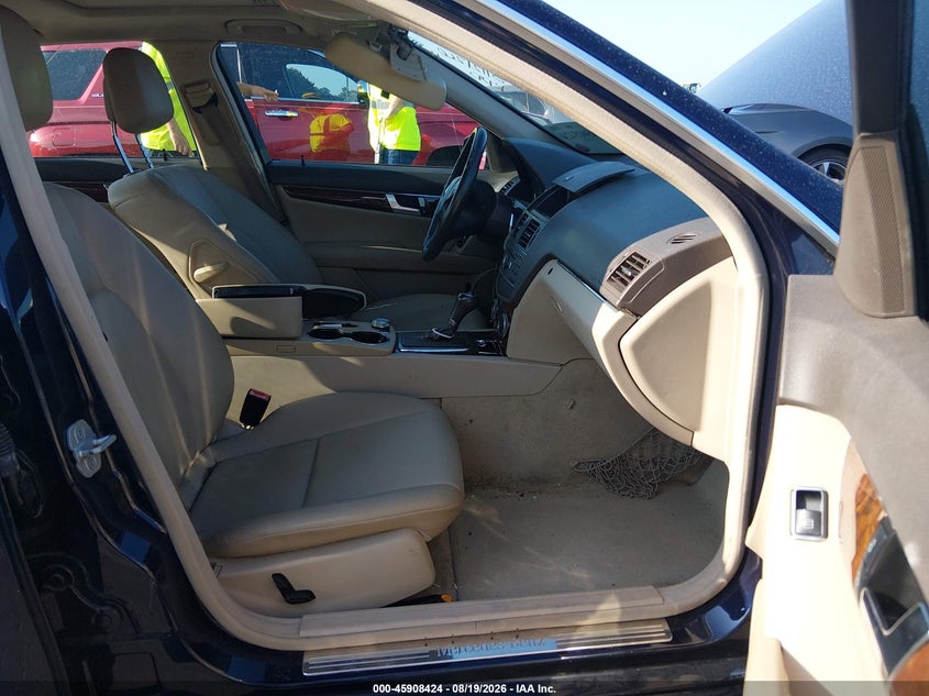 2011 MERCEDES-BENZ C 300 auction photo 5