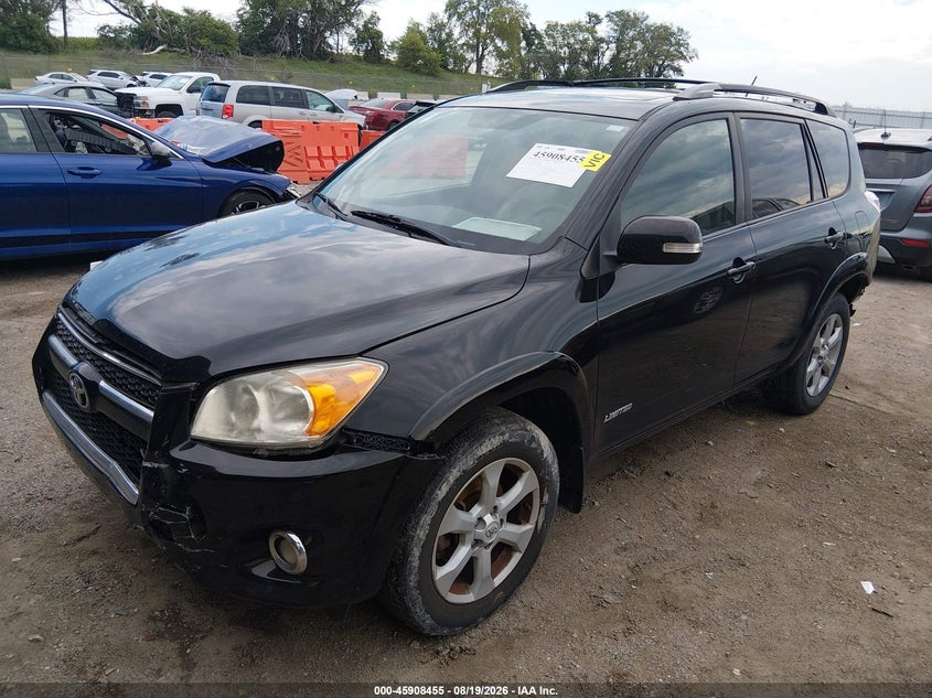 2011 Toyota RAV 4, Перёд и зад, IAAI, VIN 2T3DK4DV5BW061206 — фото 2