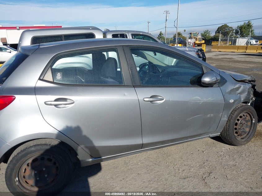 MAZDA MAZDA2 2013 VIN JM1DE1KZXD0163393