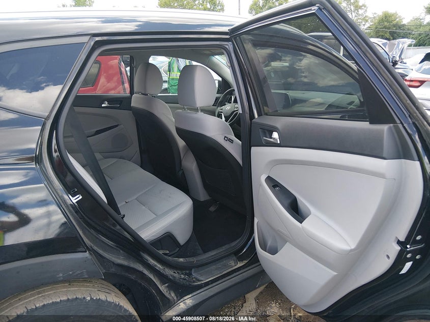 2021 HYUNDAI TUCSON auction photo 8