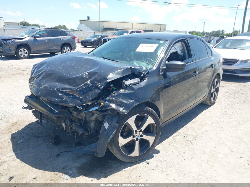 2015 VOLKSWAGEN JETTA auction photo 2