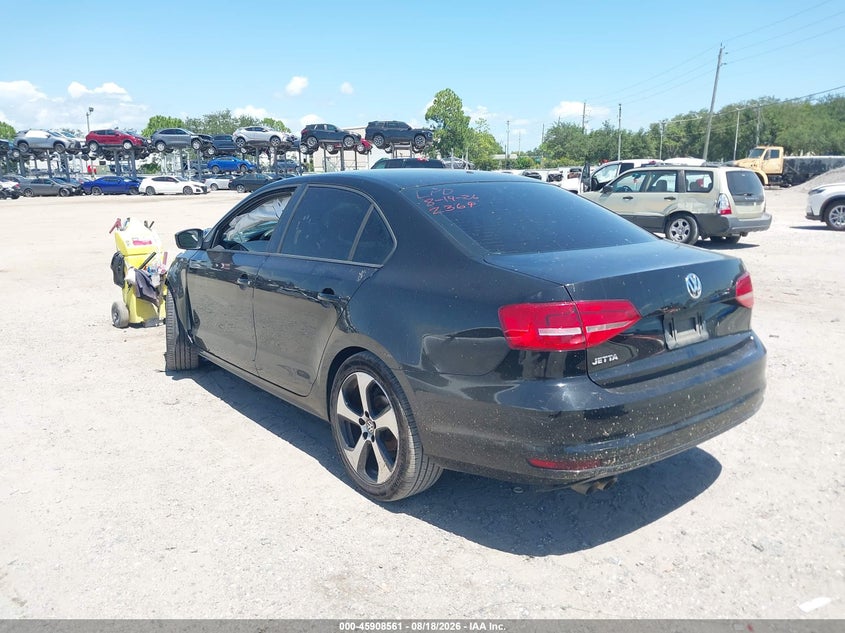 2015 VOLKSWAGEN JETTA auction photo 3