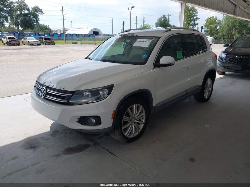 2013 VOLKSWAGEN TIGUAN auction photo 6
