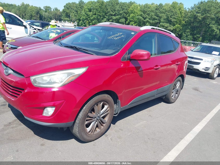 2015 HYUNDAI TUCSON auction photo 2