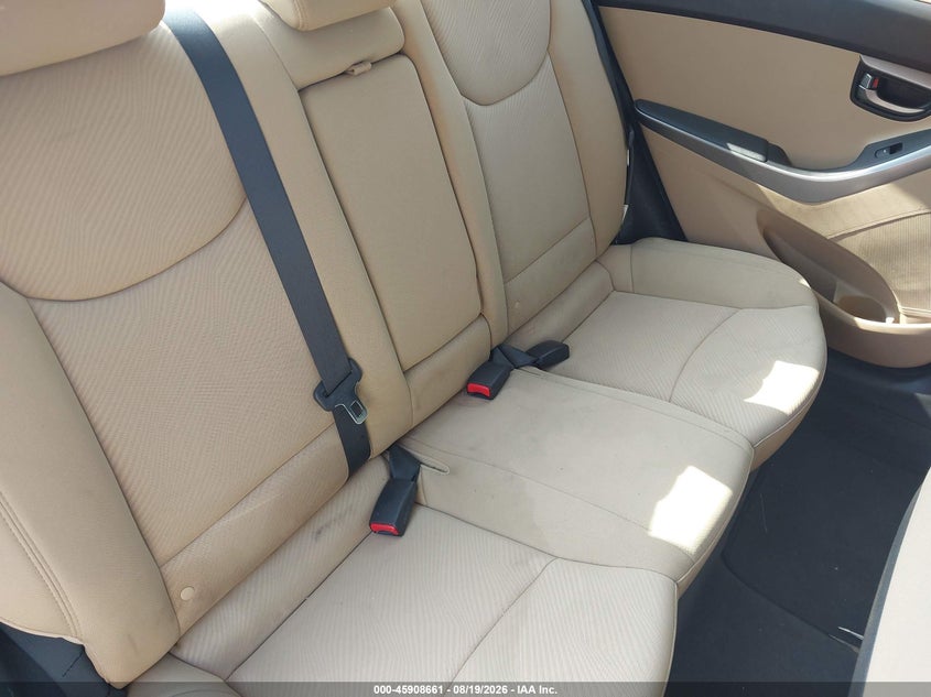 2013 HYUNDAI ELANTRA auction photo 8