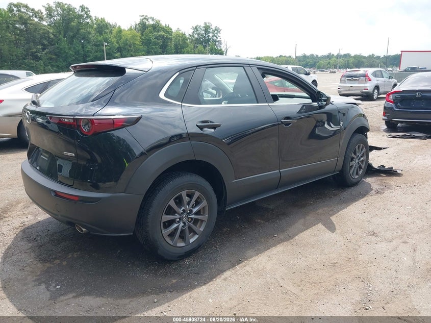 2024 MAZDA CX-30 auction photo 4