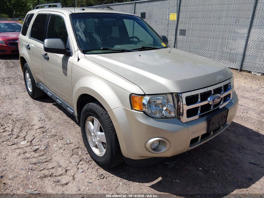 2012 FORD ESCAPE auction photo 1