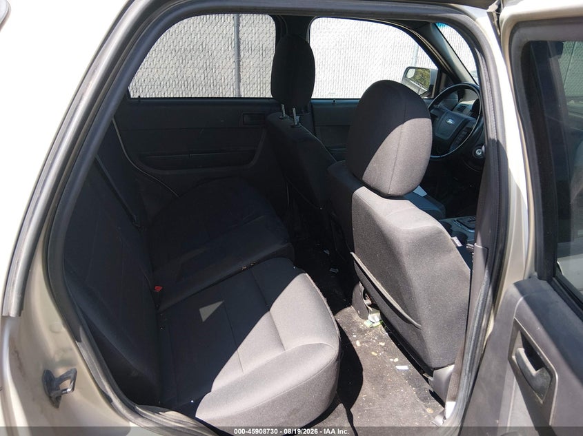 2012 FORD ESCAPE auction photo 8