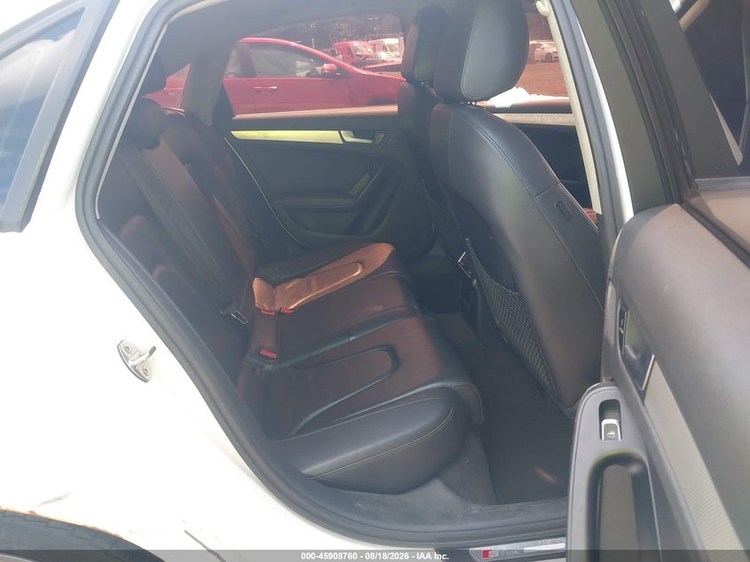 2015 AUDI A4 auction photo 8