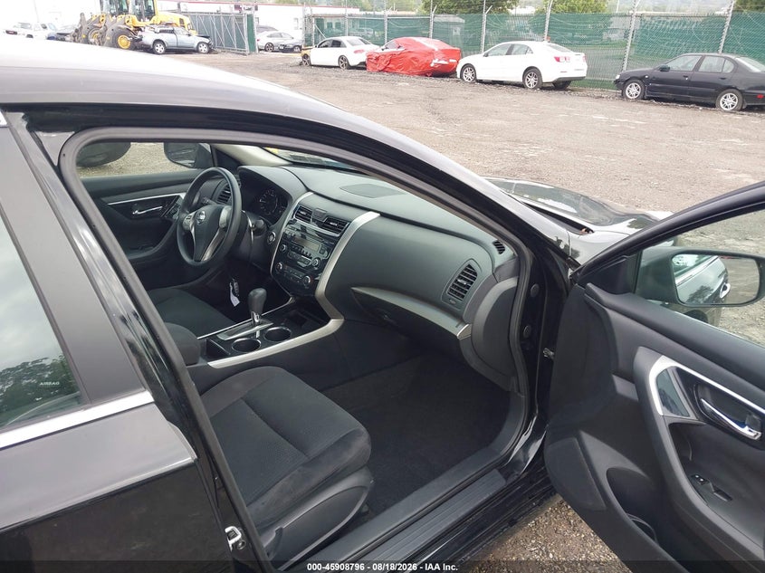 2014 NISSAN ALTIMA auction photo 5