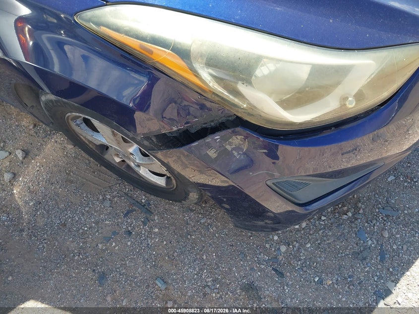 2014 HYUNDAI ELANTRA auction photo 6