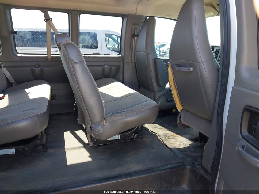 2018 CHEVROLET EXPRESS 2500 auction photo 8